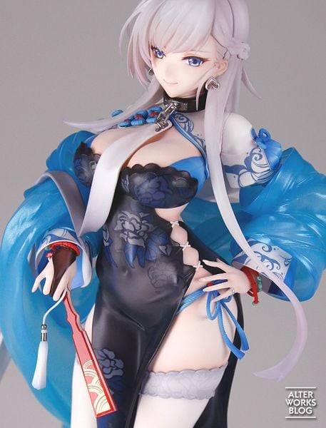 Azur Lane - Belfast - 1/7 - Iridescent Rosa Ver. ( Alter ) Figure