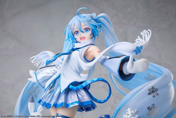 Snow Miku Sky Town 10th Anniversary Ver. 1/7 - VOCALOID Series | Design COCO Figure