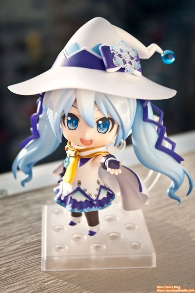 Nendoroid 380 Snow Miku Magical Snow Ver. - VOCALOID | Good Smile