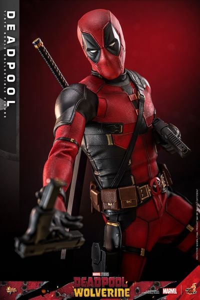 Movie Masterpiece Deadpool 1/6 - Deadpool & Wolverine Marvel Comics | Hot Toys Figure