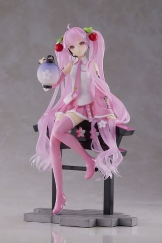 Hatsune Miku Sakura Lantern Ver. - Artist MasterPiece AMP - Piapro Characters | Taito Figure