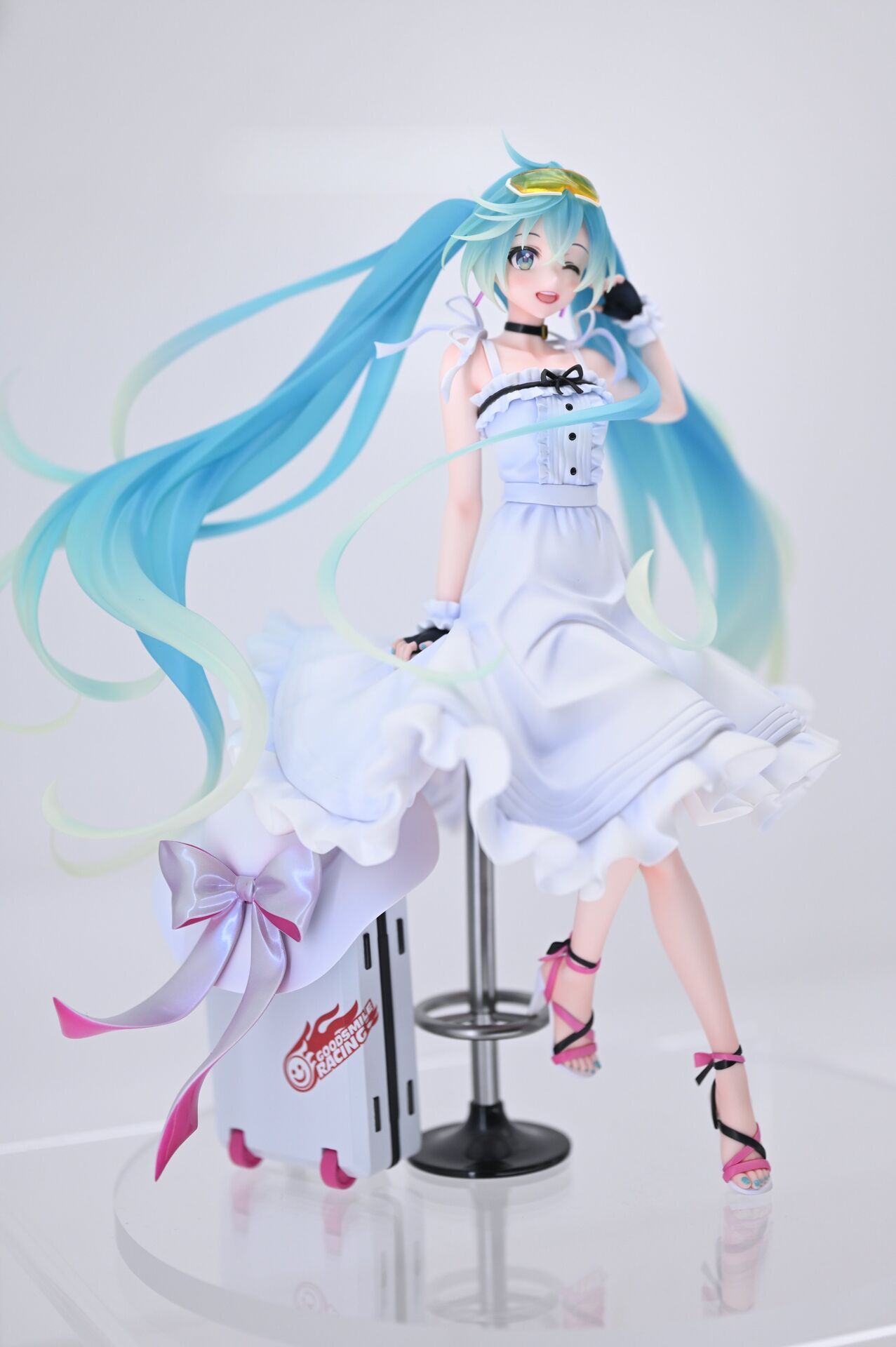 Hatsune Miku 2021 Vacation Style Ver. 1/7 - Good Smile Racing
