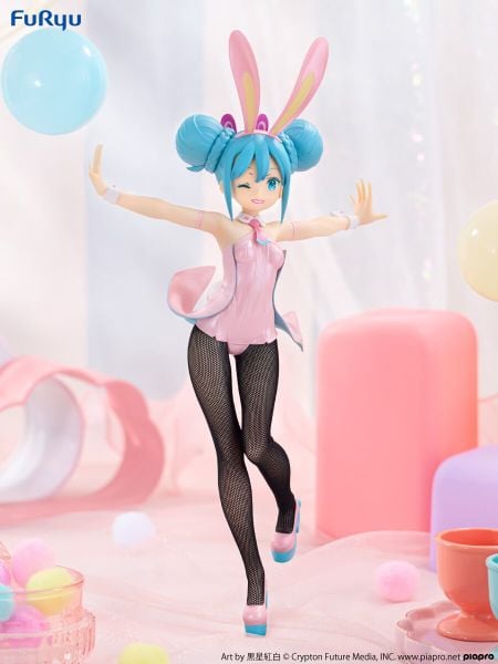 Hatsune Miku Wink Pearl Pink Ver. BiCute Bunnies - Piapro Characters | FuRyu Figure
