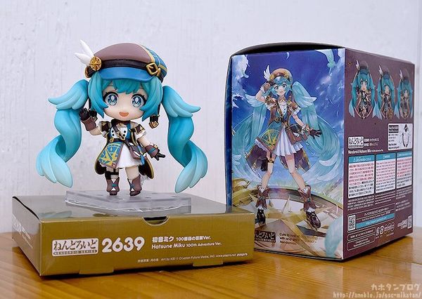 Nendoroid 2639 Hatsune Miku 100th Adventure Ver. | Good Smile Company Figure