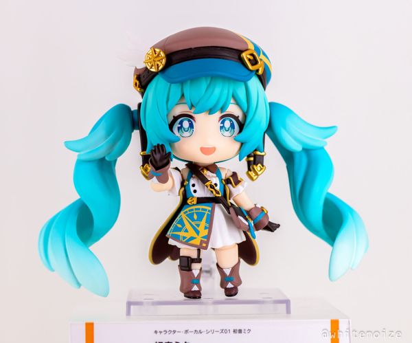 Nendoroid 2639 Hatsune Miku 100th Adventure Ver. | Good Smile Company Figure