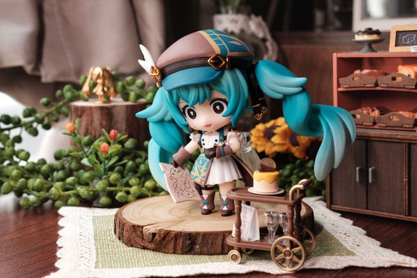 Nendoroid 2639 Hatsune Miku 100th Adventure Ver. | Good Smile Company Figure