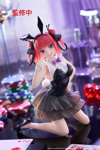 Nakano Nino Bunny Ver. Desktop Cute - Gotoubun no Hanayome | Taito Figure