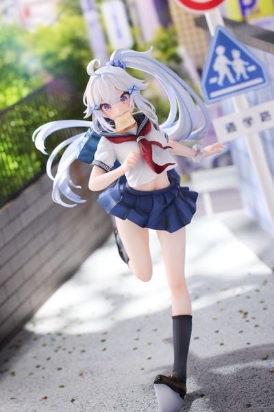 Mirai-chan Almost Late Panchira Standard Edition 1/6 -  Original Character | Bibi Buttons Figure