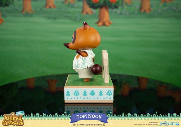 Tom Nook PVC Statue - Animal Crossing | First 4 Figures Figure
