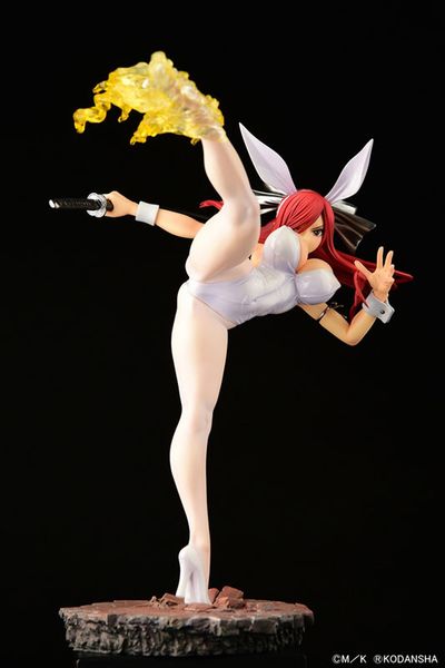 Erza Scarlet High Kick ver. White Rabbit 1/6 Figure - FAIRY TAIL | Orca Toys Figure