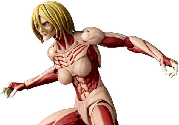 Female Titan Revoltech Amazing Yamaguchi - Attack on Titan | Kaiyodo Figure