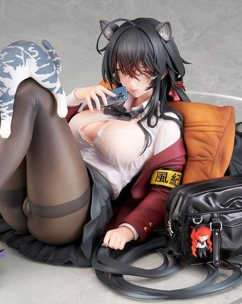 Taihou Sweet Time After School Ver. 1/7 - Azur Lane | Alter Figure