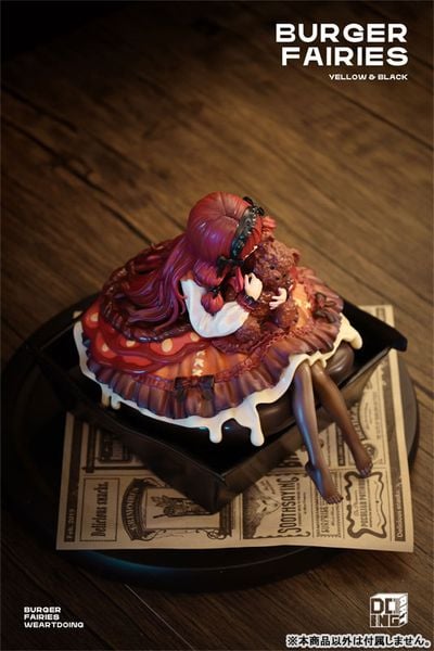 Burger Fairies Black Deluxe Edition - WE ART DOING Original | WE ART DOING Figure