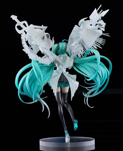 Hatsune Miku Happy 16th Birthday Ver. 1/7 | Good Smile Company Figure