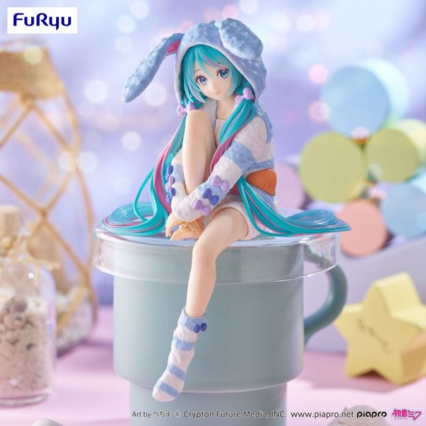 Hatsune Miku Usamimi Pajama Blue Ver. Noodle Stopper Figure - Piapro Characters | FuRyu Figure