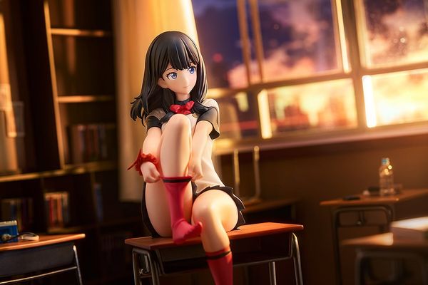 Rikka Takarada GRIDMAN UNIVERSE 1/7 - Gridman Series | Luminous Box Figure