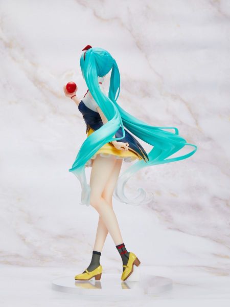Hatsune Miku Wonderland Series Shirayukihime - Piapro Characters | Taito Figure