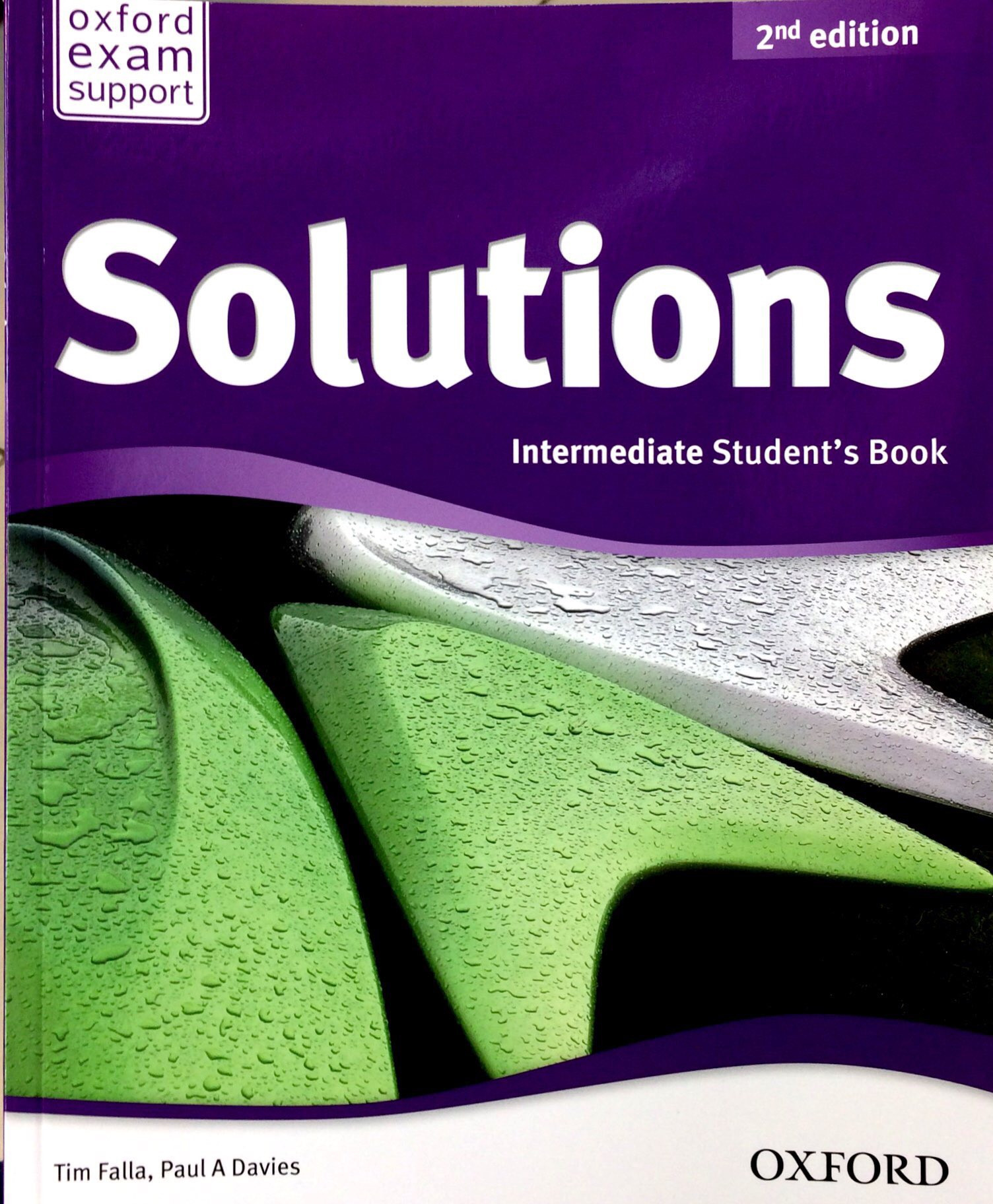 Solutions Intermediate Student's Book Nhà Sách Kinh Tế - Nhasachkinhte.vn