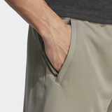  Quần Short Adidas Seasonal Train Essentials - Silver Pebble 