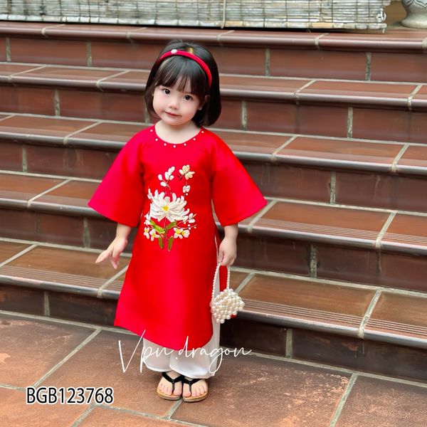 [XẢ KHO] Set áo dài tapta thêu hoa kèm cài dễ thương cho bé gái ngày Lễ Tết BGB123768