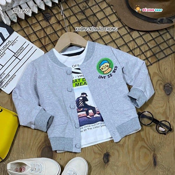 Áo khoát da cá LOVE IS RED dễ thương cho bé KTB196503