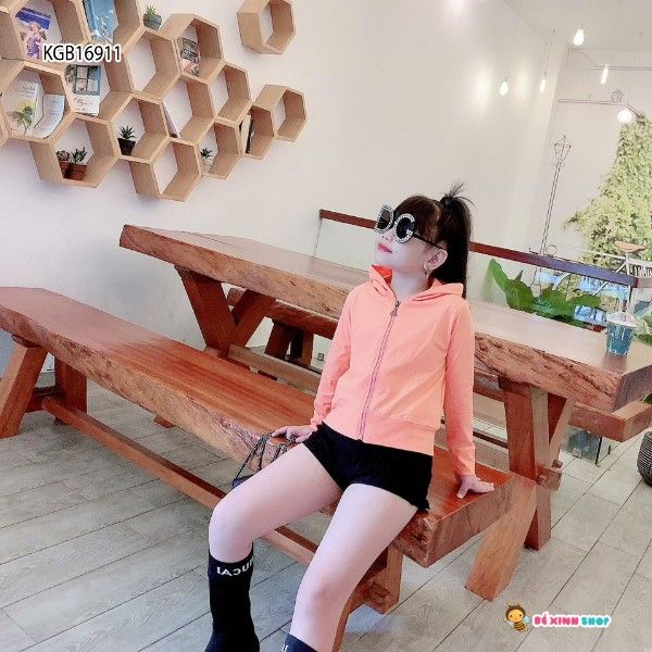 [XẢ KHO] Áo khoát nón chữ dễ thương cho bé gái KGB16910