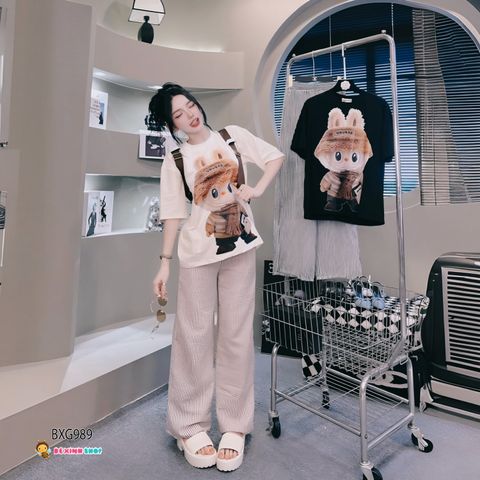 Bộ áo thun in Labubu quần sọc ống suông dễ thương cho Mẹ & Bé gái BXG989