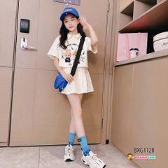 Bộ áo polo LABUBU phom croptop kèm chân váy có chip dễ thương cho bé gái đi chơi, dạo phố BXG1124