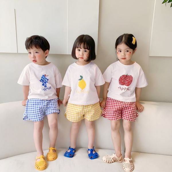 Bộ thun in trái cây quần caro dễ thương cho bé gái BXG1616