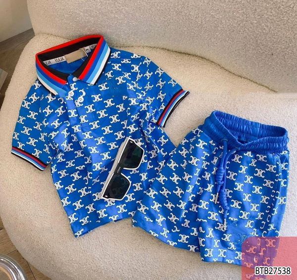 Bộ thun cổ trụ hoạ tiết dễ thương cho bé trai đi chơi BTB27537