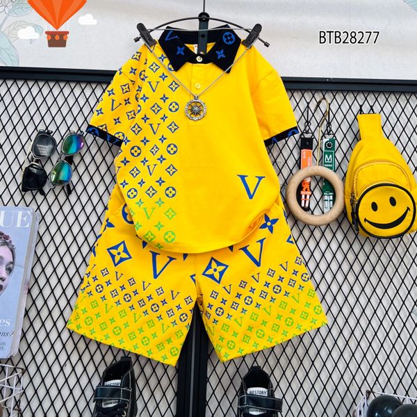 Bộ thun cổ trụ HỌA TIẾT LV HL dễ thương cho bé trai BTB28277