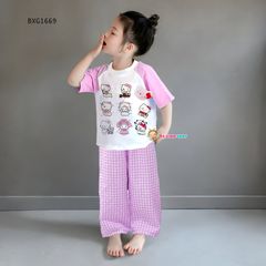 Bộ thun in Hình gắn đầu Hello Kitty quần caro dễ thương cho bé gái BXG1668