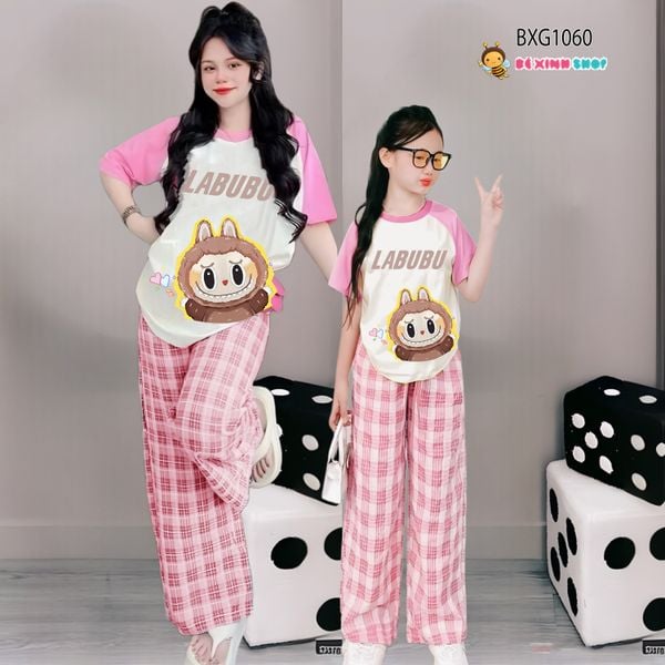 Bộ thun áo Raplang in Labubu quần suông caro dễ thương cho Mẹ & Bé Gái BXG1059