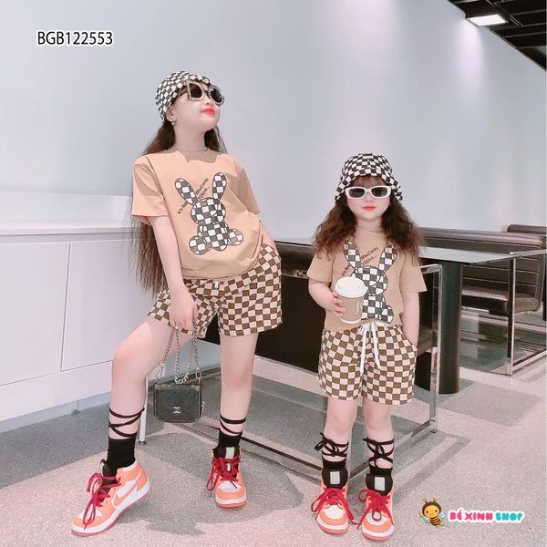 Bộ thun in thỏ quần caro dễ thương cho bé gái BGB122553