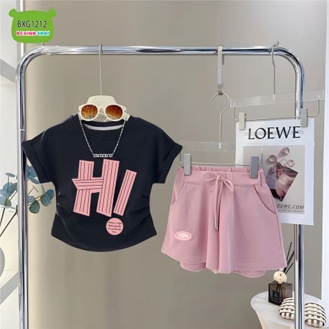Bộ thun cotton áo nhún eo chữ HI quần sort dây gút dễ thương cho bé gái BXG1210
