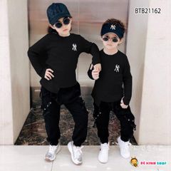 [XẢ KHO] Bộ dài tay lệch tà NY dễ thương cho bé trai BTB21161