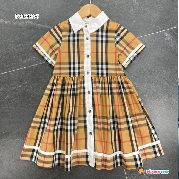 Đầm Buberry chạy viền dễ thương cho bé gái DGB292376