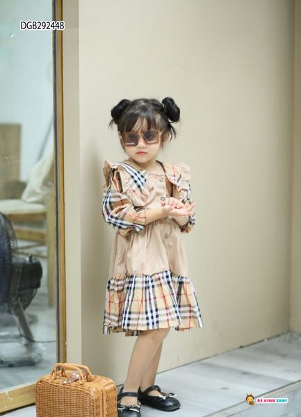 Đầm dài tay dễ thương cho bé gái DGB292448