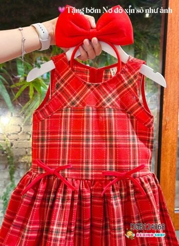 Đầm sát nách caro đính nơ (KÈM CÀI) dễ thương cho bé gái DGB124068