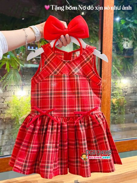 Đầm sát nách caro đính nơ (KÈM CÀI) dễ thương cho bé gái DGB124068