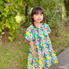 Đầm hoa chạy smook dễ thương cho bé gái DGB292356