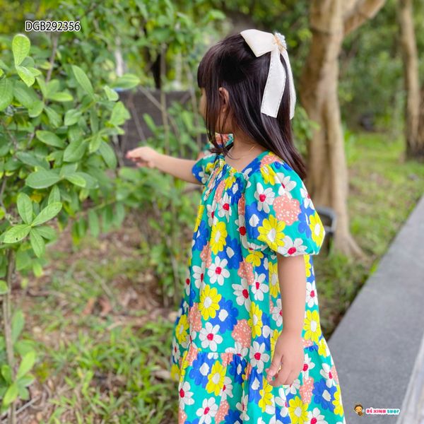 Đầm hoa chạy smook dễ thương cho bé gái DGB292356