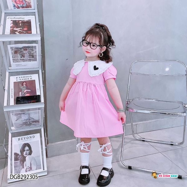 Đầm kate cổ sen thêu tim dễ thương cho bé gái DGB292303