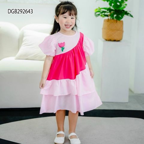 Đầm tầng babydoll đính hoa phối màu dễ thương cho bé gái dạo phố, đi học DGB292643