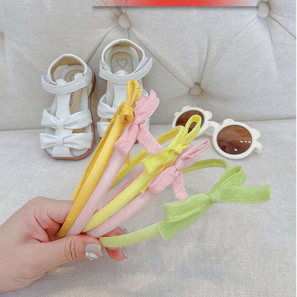 Đầm tầng phối màu kèm cài dễ thương cho bé gái DGB292620