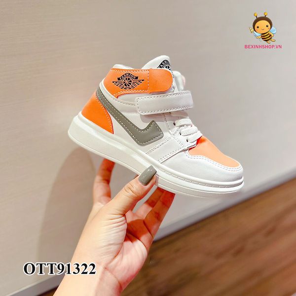 Giày thể thao cổ cao Fashion dễ thương cho bé OTT91322