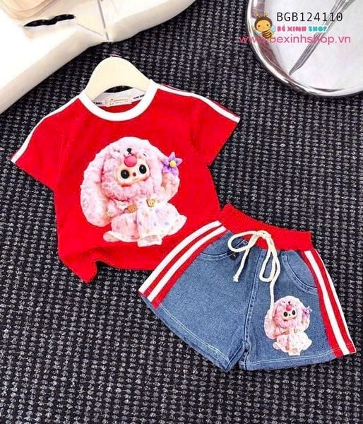 Set jean bé gái quần ĐÙI SỌC phối màu in Baby Three dễ thương cho bé gái BGB124109