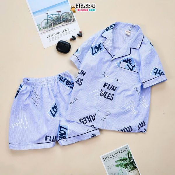 Set pijama B2 đùi hoạ tiết dễ thương cho bé trai BTB28539