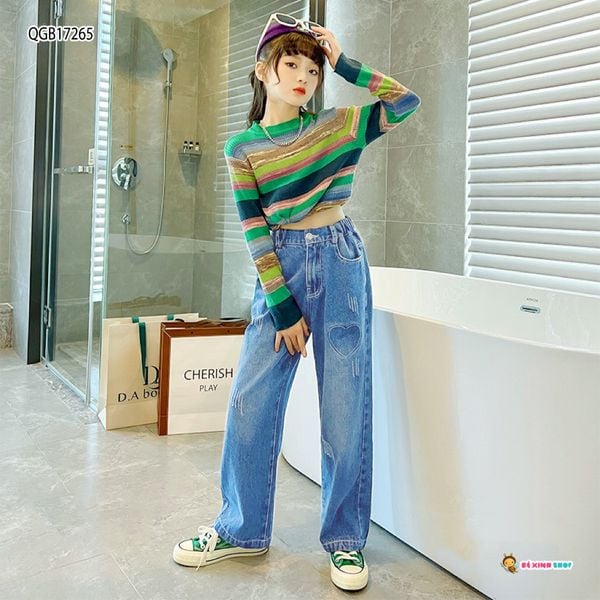 Quần jeans ống rộng THÊU TIM dễ thương cho bé gái QGB17264