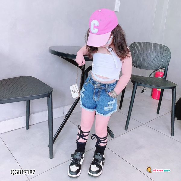 Quần sort jeans wash rách dễ thương cho bé gái QGB17185